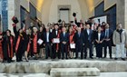 TOGÜ TAZELENME ÜNİVERSİTESİ’NDE İLK MEZUNİYET COŞKUSU: 60 YAŞ ÜSTÜ ÖĞRENCİLER KEP ATTI